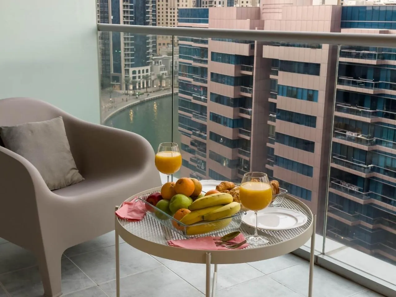 Bel Appartement Dubai Marina United Arab Emirates