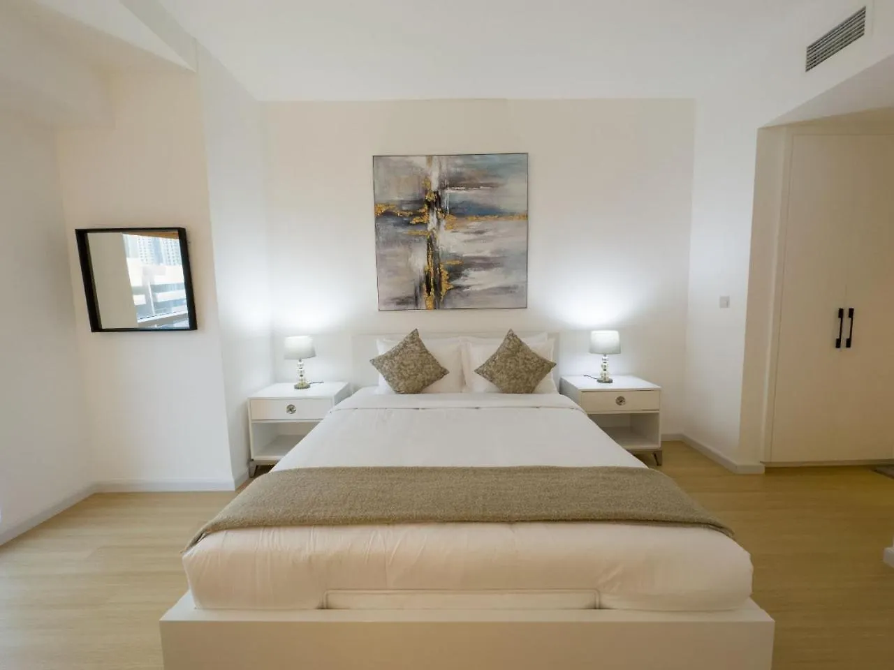 Bel Appartement Dubai Marina